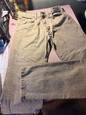 Wrangler Men's Straight Jeans in Khaki Tan